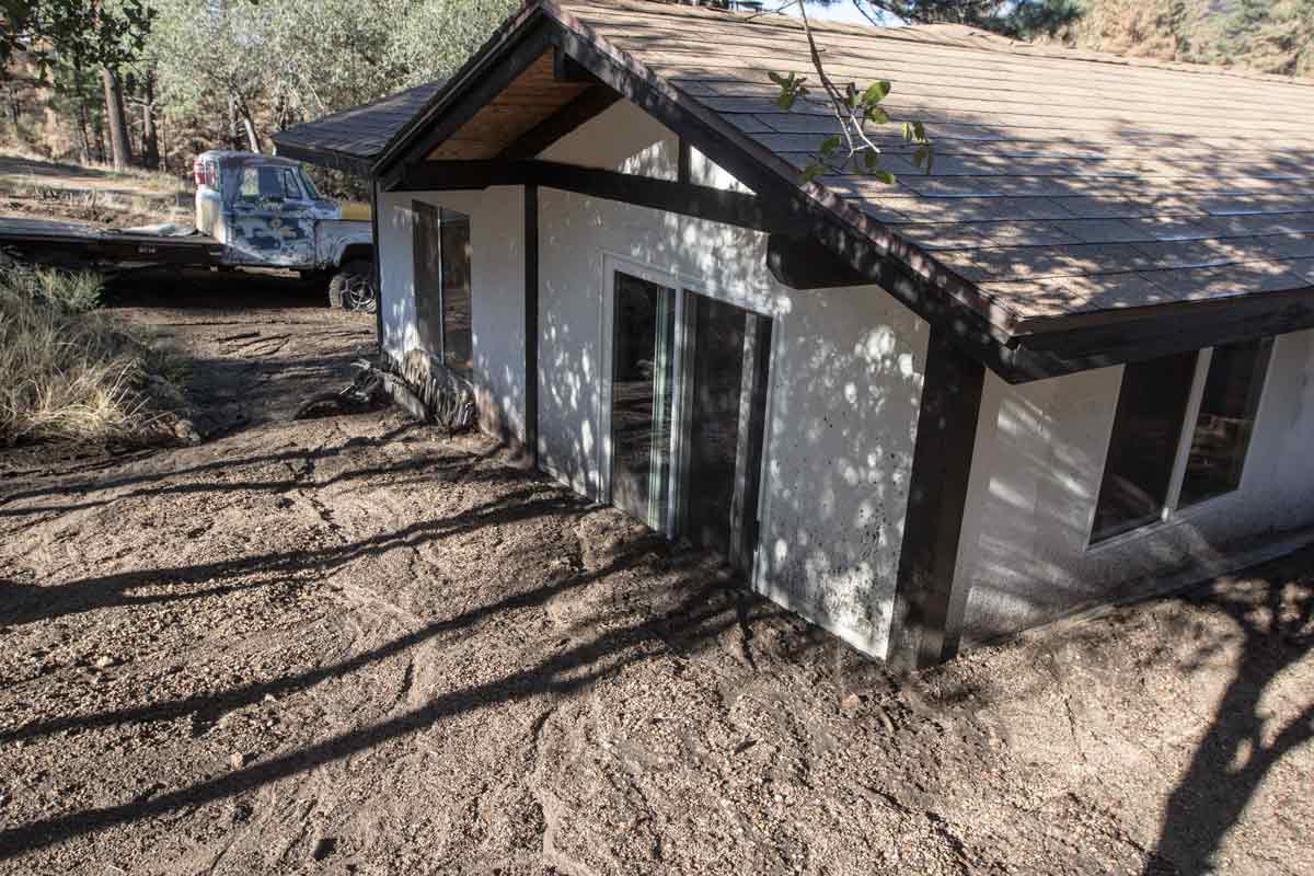 Behind the Jisha Cabin